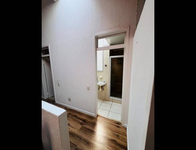 2 BEDROOM TOWNHOUSE FOR SALE IN THE HILL